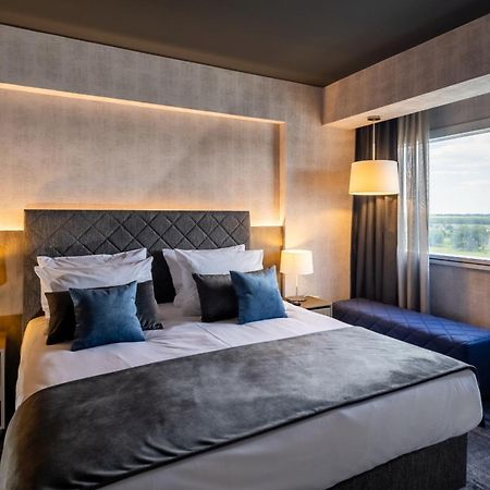 Hotel Osijek Luaran gambar